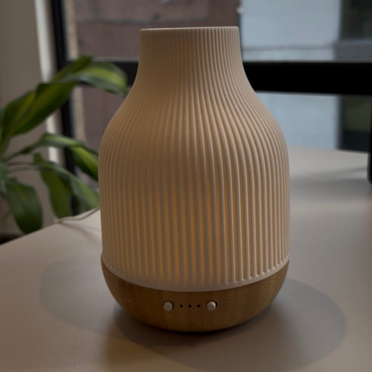 Difusor de Cerámica Premium + Esencia Gratis